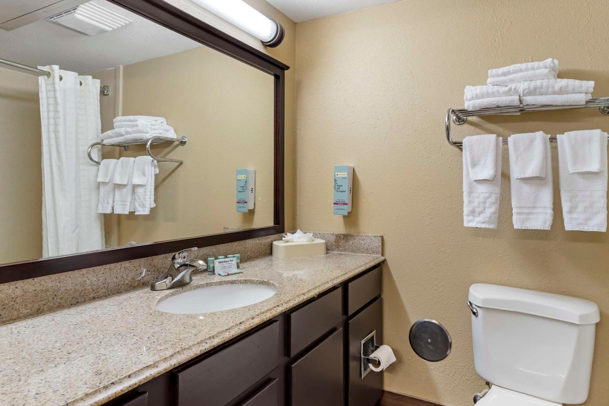Best Western Of Alexandria Inn & Suites & Conference Center Exteriör bild